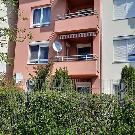 Mit Balkon By Interhome